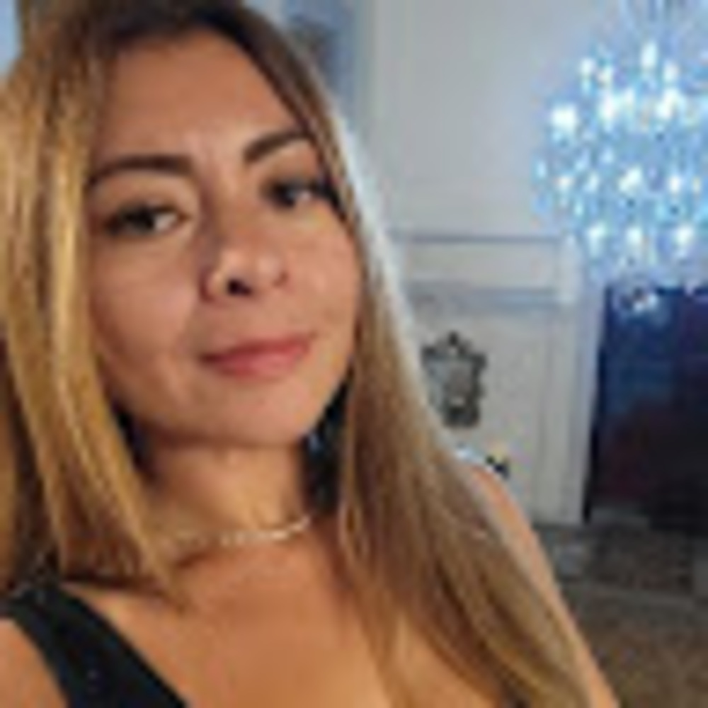 Meet your Posher, Angie